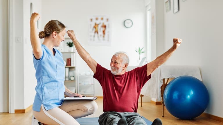 Physiotherapist vs Exercise Physiologist: Who should you see and when?